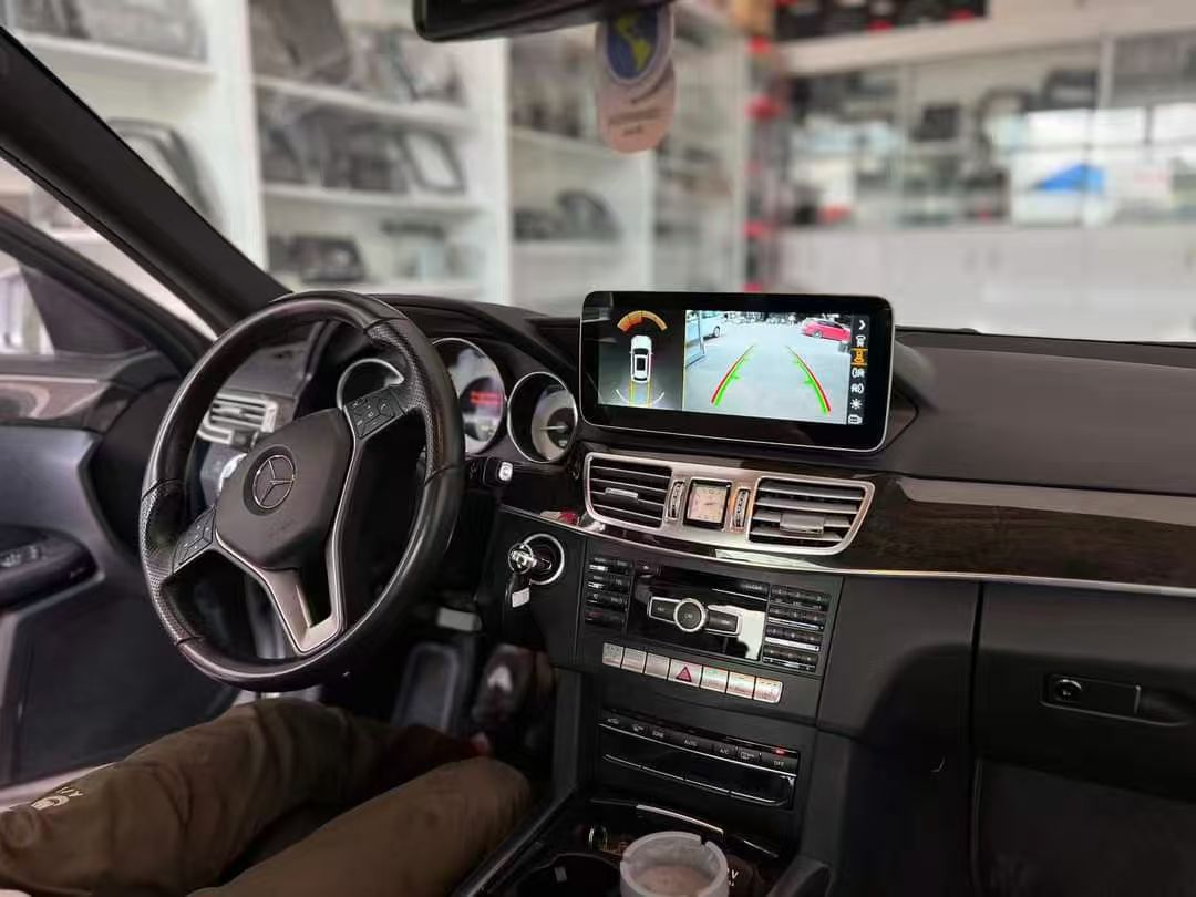 10.25 E Class W212 Sedan Four Doors Mercedes Android Auto Screen | Wireless Carplay