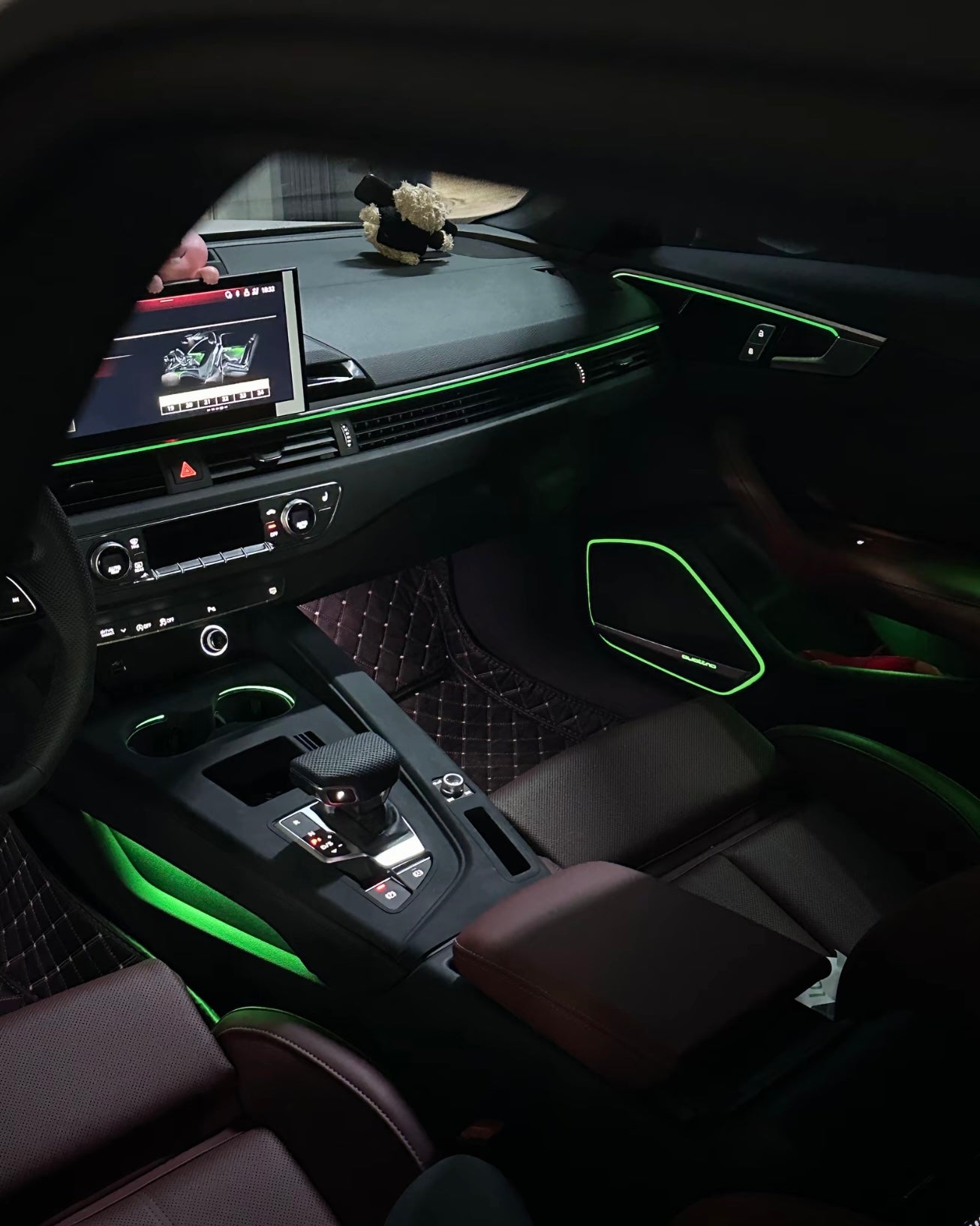A4 B9 2017-2023 OEM Dynamic Ambient Lighting Kit | Rainbow