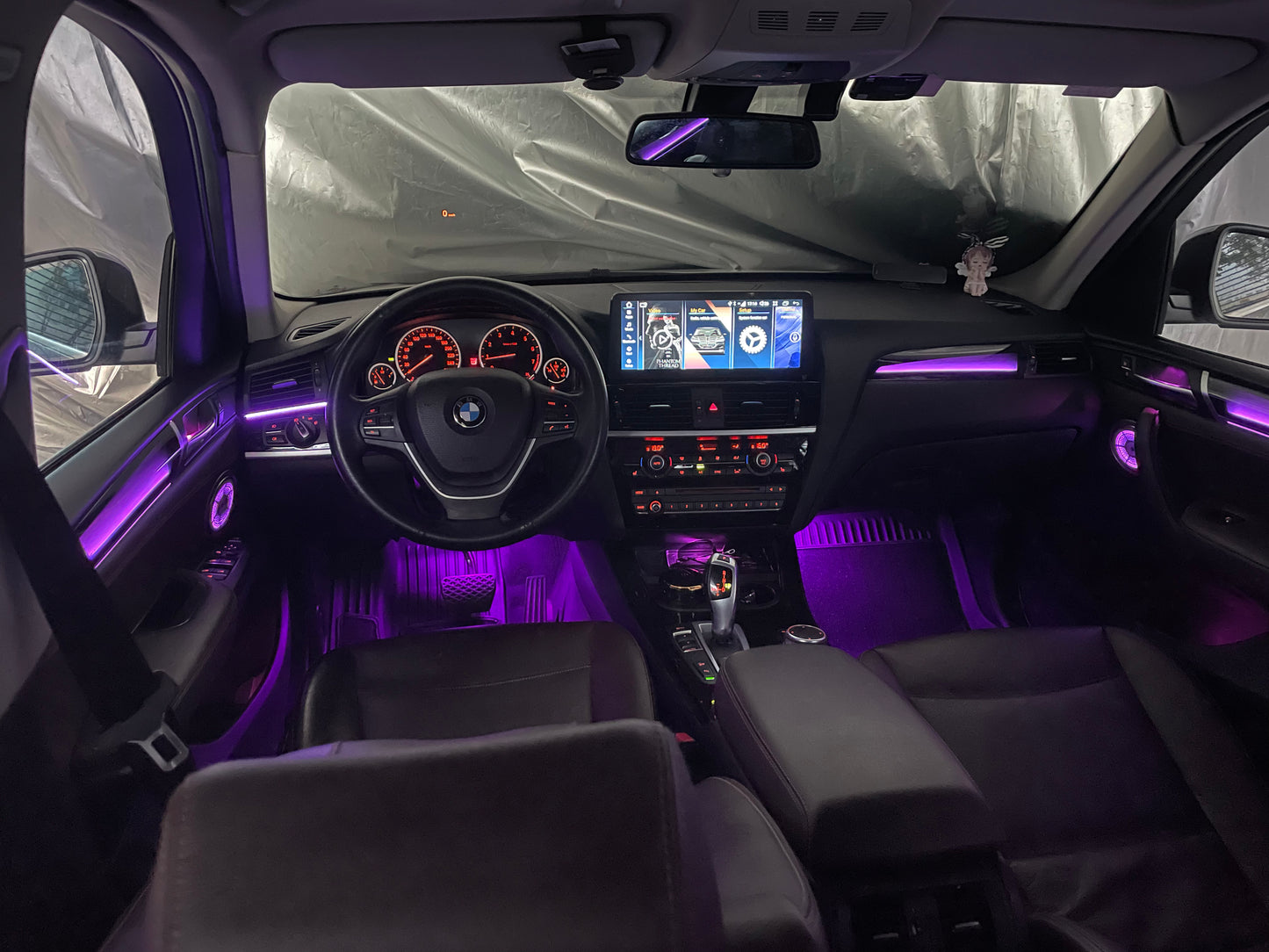 BMW X3 F25 Ambient Lighting | Dynamic Rainbow