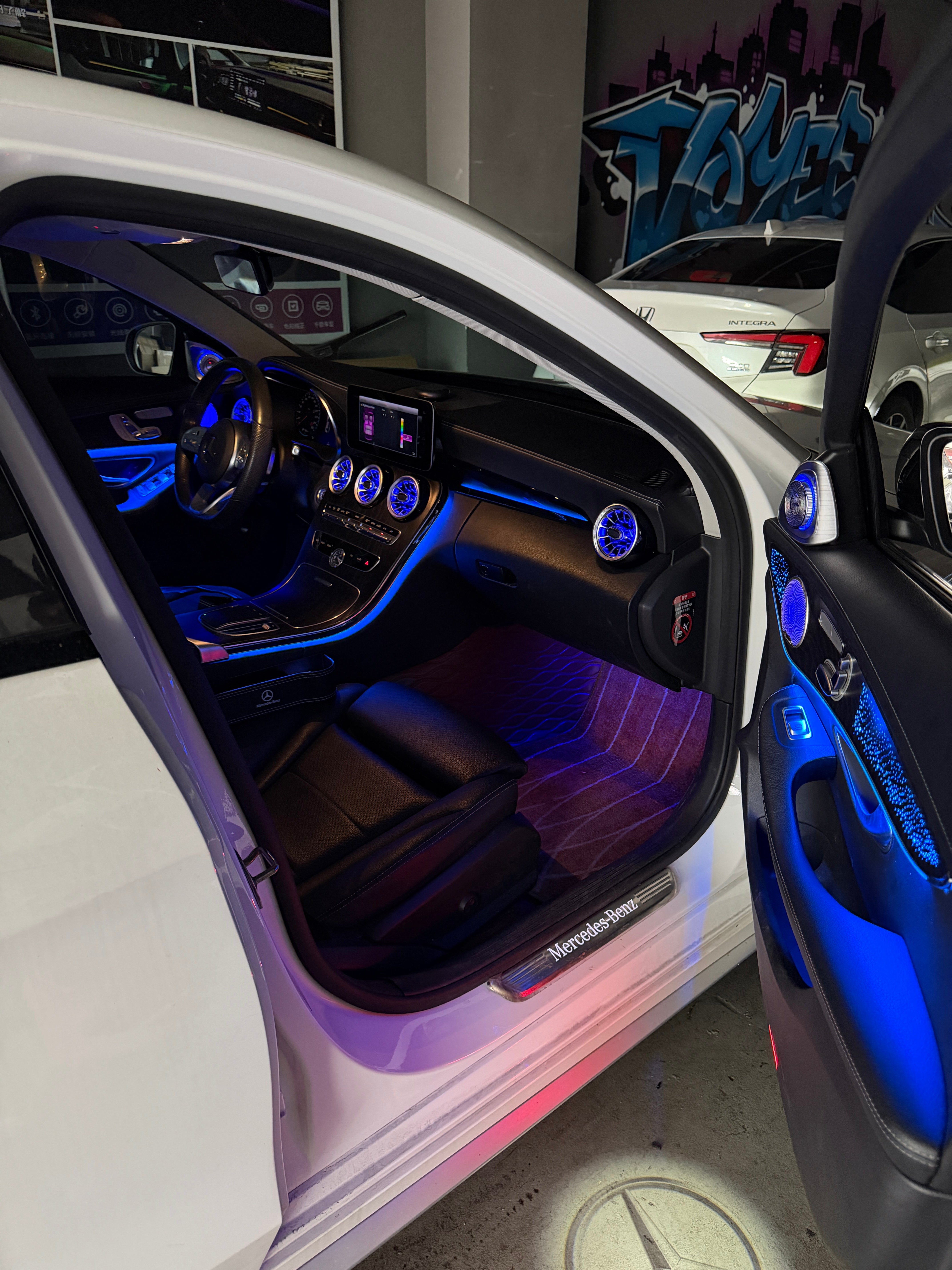 C Class W205 GLC X253 7IN1 Ambient Lighting Retrofit Kit | OEM Upgrade Screen Control