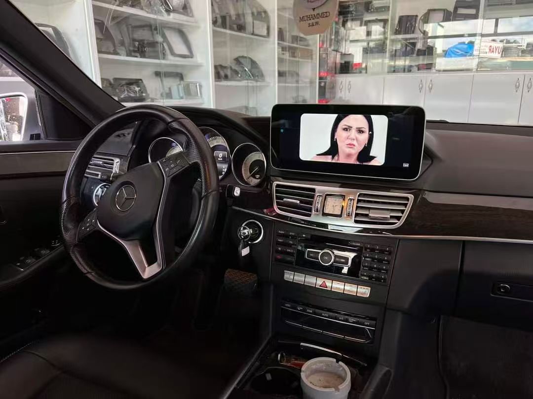 10.25 E Class W212 Sedan Four Doors Mercedes Android Auto Screen | Wireless Carplay