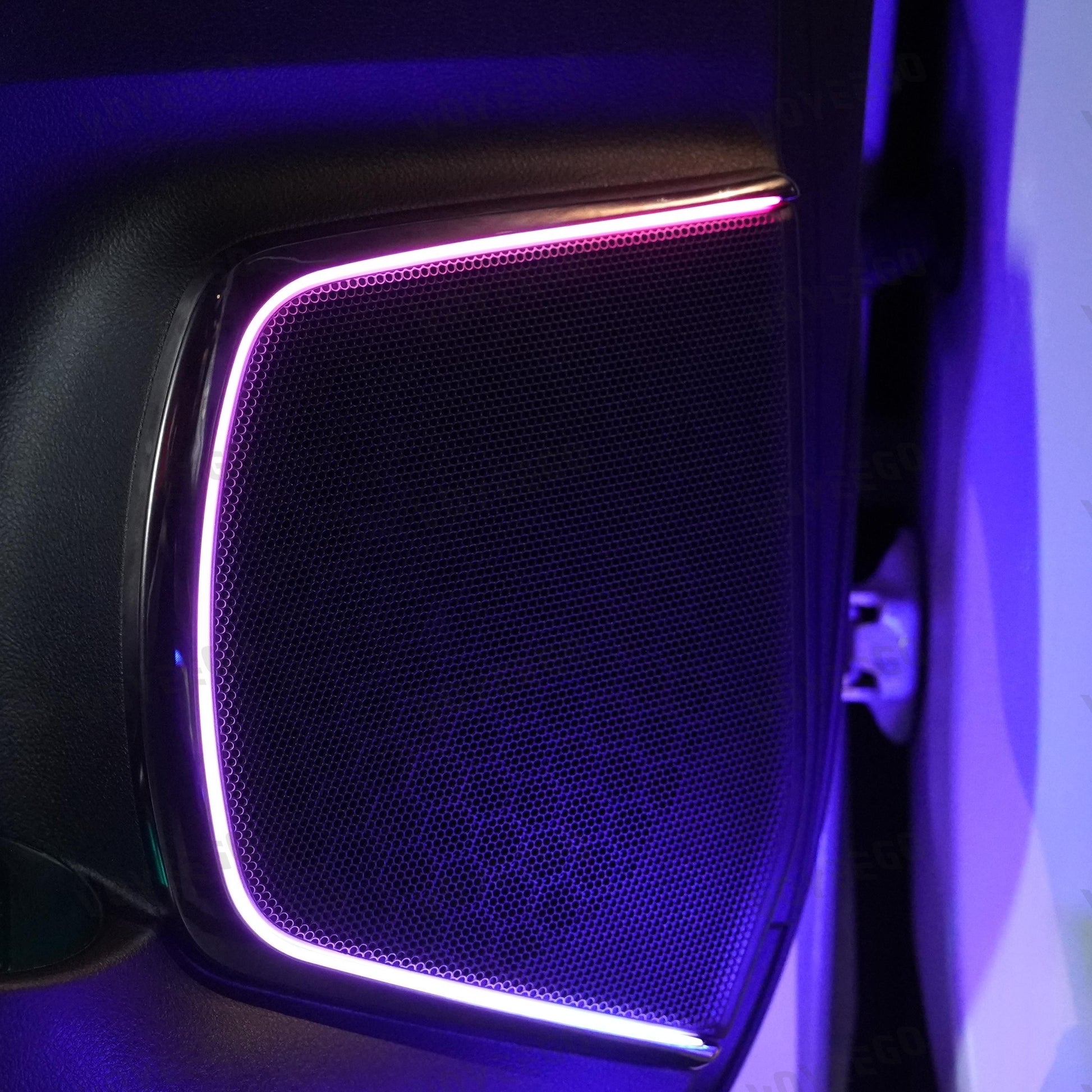 toyota  Alphard ambient lighting